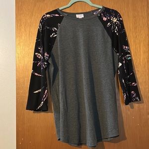 LulaRoe Randy top